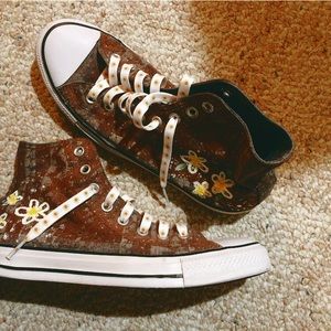 Converse Hightops